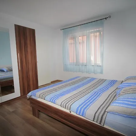 In Pula/istrien 17464 Apartmán